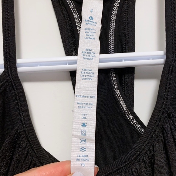 Lululemon Racerback Tank Top - Size 4 - Picture 3 of 3
